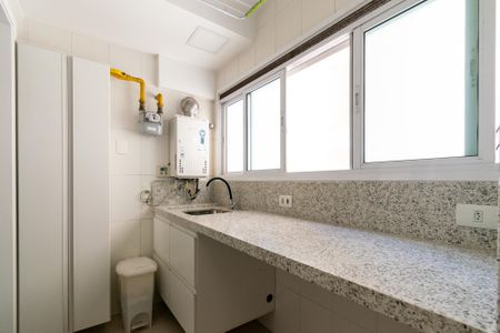 Apartamento para alugar com 124m², 3 quartos e 3 vagas Apartamento para alugar com 124m², 3 quartos e 3 vagasÁrea de Serviço