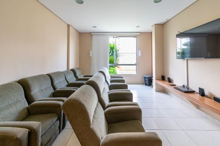 Apartamento para alugar com 124m², 3 quartos e 3 vagas Apartamento para alugar com 124m², 3 quartos e 3 vagascinema