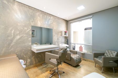 Apartamento para alugar com 124m², 3 quartos e 3 vagas Apartamento para alugar com 124m², 3 quartos e 3 vagasÁrea comum - Salão de beleza