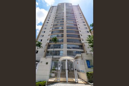 Apartamento para alugar com 124m², 3 quartos e 3 vagas Apartamento para alugar com 124m², 3 quartos e 3 vagasFachada