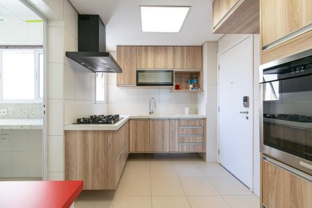 Apartamento para alugar com 124m², 3 quartos e 3 vagas Apartamento para alugar com 124m², 3 quartos e 3 vagasCozinha