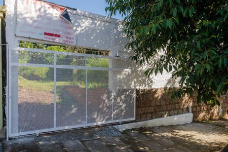 Casa para alugar com 70m², 1 quarto e 3 vagasFachada