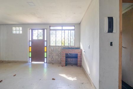 Casa para alugar com 70m², 1 quarto e 3 vagasKitnet