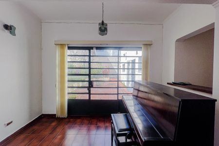 Casa à venda com 283m², 5 quartos e 2 vagasSala