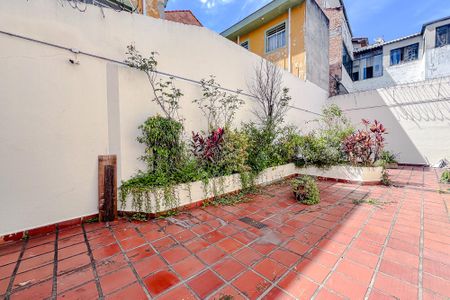 Casa à venda com 283m², 5 quartos e 2 vagasÁrea externa