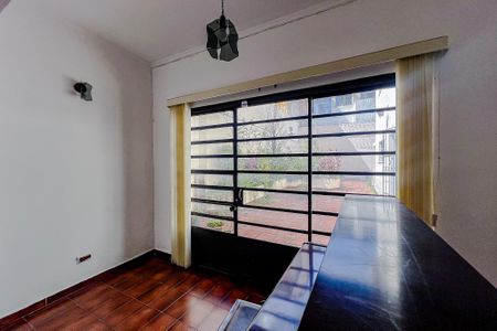 Casa à venda com 283m², 5 quartos e 2 vagasSala