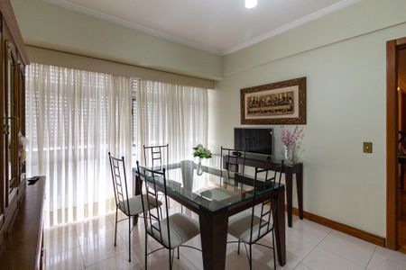 Apartamento à venda com 205m², 3 quartos e 1 vagaSala de Jantar