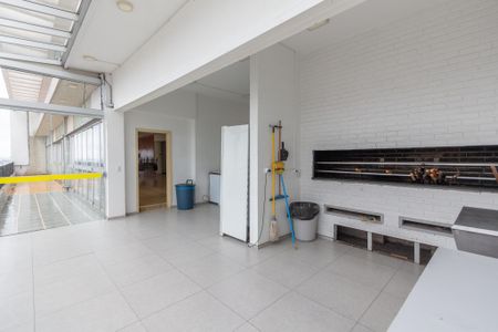 Apartamento à venda com 205m², 3 quartos e 1 vagaÁrea comum - Salão de festas