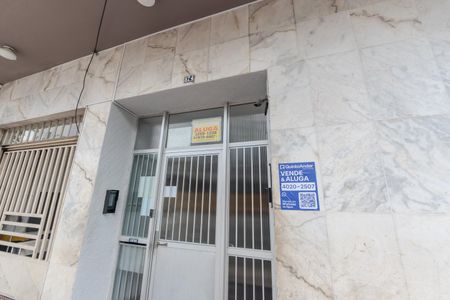 Apartamento à venda com 40m², 1 quarto e 1 vagaPlaquinha