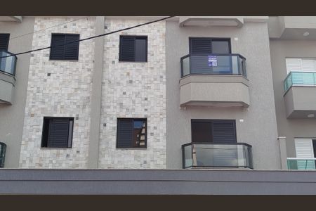 Apartamento à venda com 110m², 2 quartos e 2 vagas Apartamento à venda com 110m², 2 quartos e 2 vagasFachada + Placa