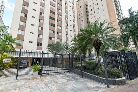 Apartamento para alugar com 87m², 3 quartos e 1 vaga Apartamento para alugar com 87m², 3 quartos e 1 vagaFachada