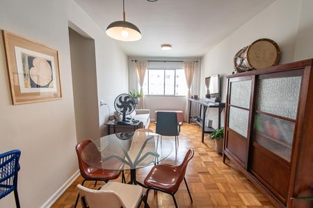 Apartamento para alugar com 87m², 3 quartos e 1 vaga Apartamento para alugar com 87m², 3 quartos e 1 vagaSala