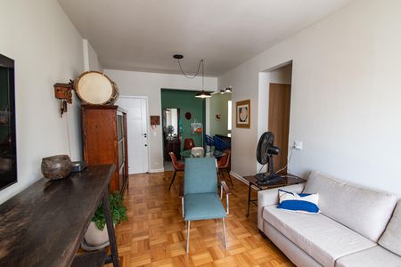 Apartamento para alugar com 87m², 3 quartos e 1 vaga Apartamento para alugar com 87m², 3 quartos e 1 vagaSala