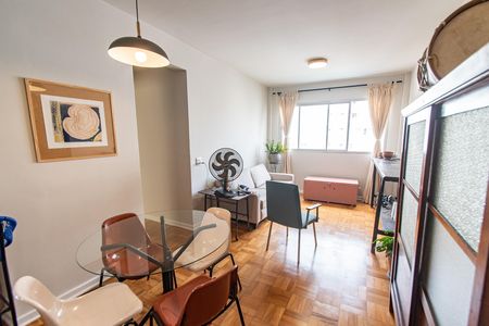 Apartamento para alugar com 87m², 3 quartos e 1 vaga Apartamento para alugar com 87m², 3 quartos e 1 vagaSala