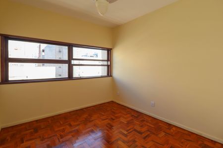 Apartamento à venda com 173m², 4 quartos e 1 vaga Apartamento à venda com 173m², 4 quartos e 1 vagaQuarto 1