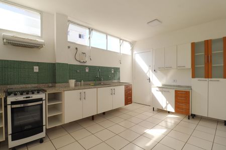 Apartamento à venda com 173m², 4 quartos e 1 vaga Apartamento à venda com 173m², 4 quartos e 1 vagaCozinha