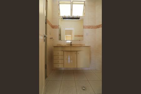 Apartamento à venda com 173m², 4 quartos e 1 vaga Apartamento à venda com 173m², 4 quartos e 1 vagaBanheiro