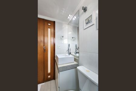 Apartamento para alugar com 62m², 2 quartos e 1 vagaBanheiro 