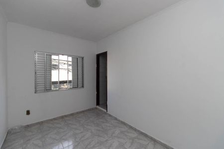 Casa para alugar com 70m², 2 quartos e 1 vagaQuarto Suíte