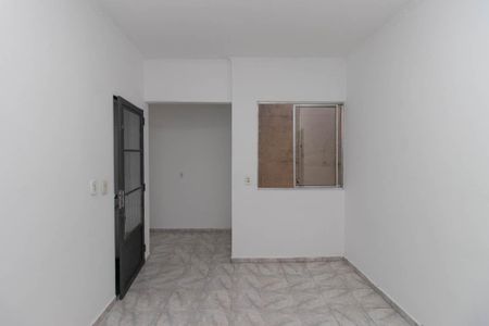 Casa para alugar com 70m², 2 quartos e 1 vagaSala