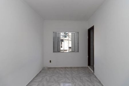 Casa para alugar com 70m², 2 quartos e 1 vagaQuarto Suíte