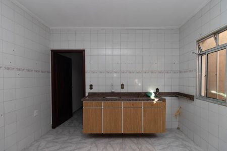 Casa para alugar com 70m², 2 quartos e 1 vagaCozinha