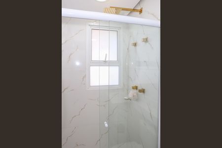 Apartamento à venda com 69m², 2 quartos e 2 vagasBanheiro da Suíte