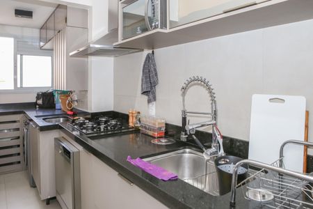 Apartamento à venda com 69m², 2 quartos e 2 vagasCozinha e Área de Serviço