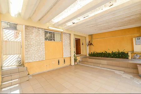 Casa à venda com 150m², 3 quartos e 2 vagas Casa à venda com 150m², 3 quartos e 2 vagasGaragem