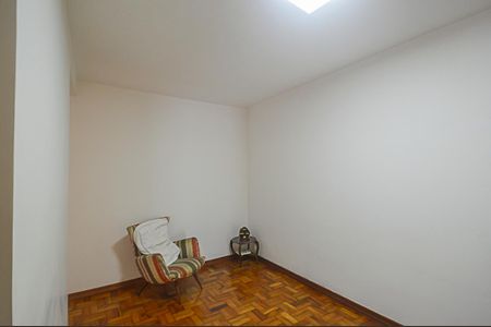 Casa à venda com 150m², 3 quartos e 2 vagas Casa à venda com 150m², 3 quartos e 2 vagasSala