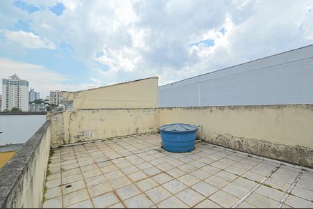 Casa à venda com 150m², 3 quartos e 2 vagas Casa à venda com 150m², 3 quartos e 2 vagasQuintal