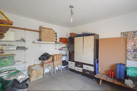 Casa à venda com 150m², 3 quartos e 2 vagas Casa à venda com 150m², 3 quartos e 2 vagasQuarto de Serviço