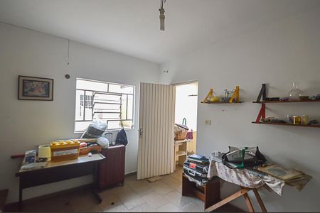 Casa à venda com 150m², 3 quartos e 2 vagas Casa à venda com 150m², 3 quartos e 2 vagasQuarto de Serviço
