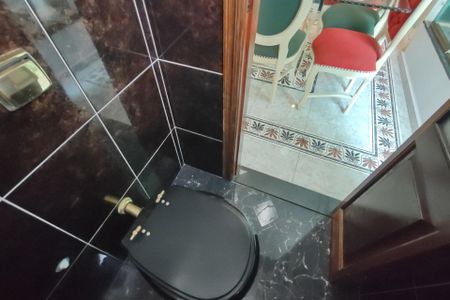 Apartamento à venda com 315m², 4 quartos e 4 vagasLavabo