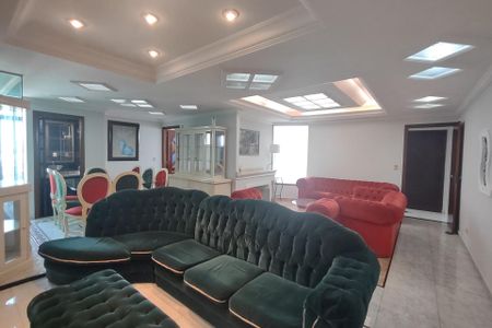 Apartamento à venda com 315m², 4 quartos e 4 vagasSala