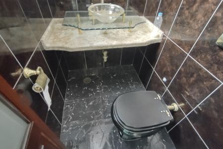 Apartamento à venda com 315m², 4 quartos e 4 vagasLavabo