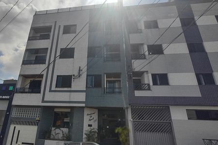 Apartamento à venda com 315m², 4 quartos e 4 vagasFachada