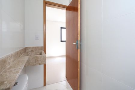 Apartamento à venda com 108m², 2 quartos e 2 vagas Apartamento à venda com 108m², 2 quartos e 2 vagasBanheiro da Suíte