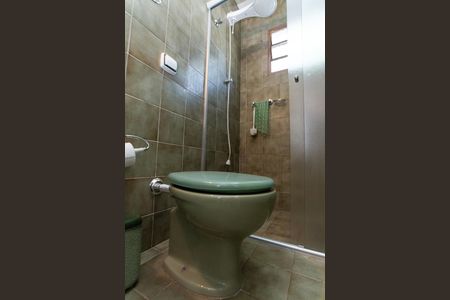 Casa para alugar com 120m², 2 quartos e 2 vagasBanheiro