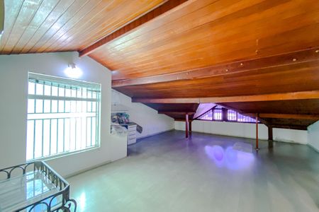 Casa à venda com 300m², 4 quartos e 2 vagasSala 3