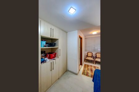 Casa à venda com 300m², 4 quartos e 2 vagasQuarto 4 - Suíte