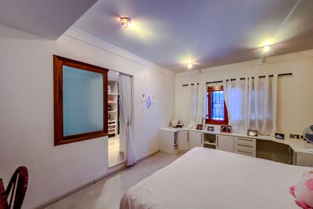 Casa à venda com 300m², 4 quartos e 2 vagasQuarto 3 - Suíte