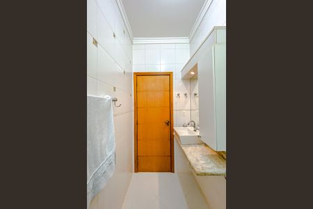 Casa à venda com 300m², 4 quartos e 2 vagasBanheiro