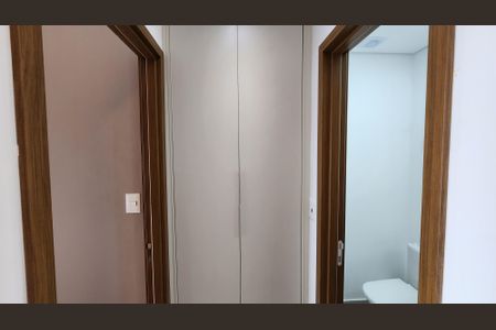 Apartamento para alugar com 62m², 1 quarto e 1 vagaBanheiro Corredor