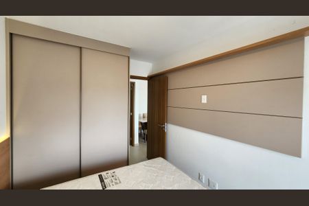 Apartamento para alugar com 62m², 1 quarto e 1 vagaQuarto - Armários