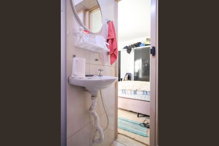 Casa à venda com 197m², 4 quartos e 2 vagasBanheiro da suíte 1