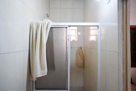 Casa à venda com 197m², 4 quartos e 2 vagasBanheiro da suíte 2