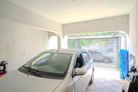 Casa à venda com 197m², 4 quartos e 2 vagasGaragem
