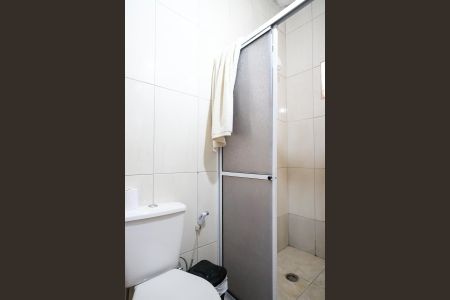 Casa à venda com 197m², 4 quartos e 2 vagasBanheiro da suíte 2