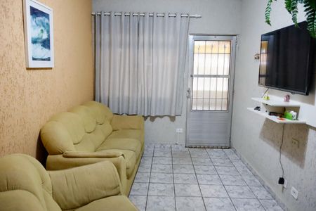 Casa à venda com 250m², 6 quartos e 3 vagas Casa à venda com 250m², 6 quartos e 3 vagassala